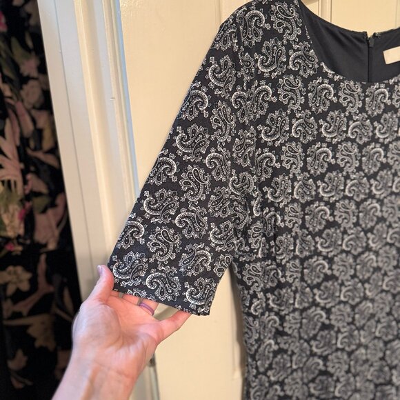 LOFT Gray Print Dress - Picture 3 of 7